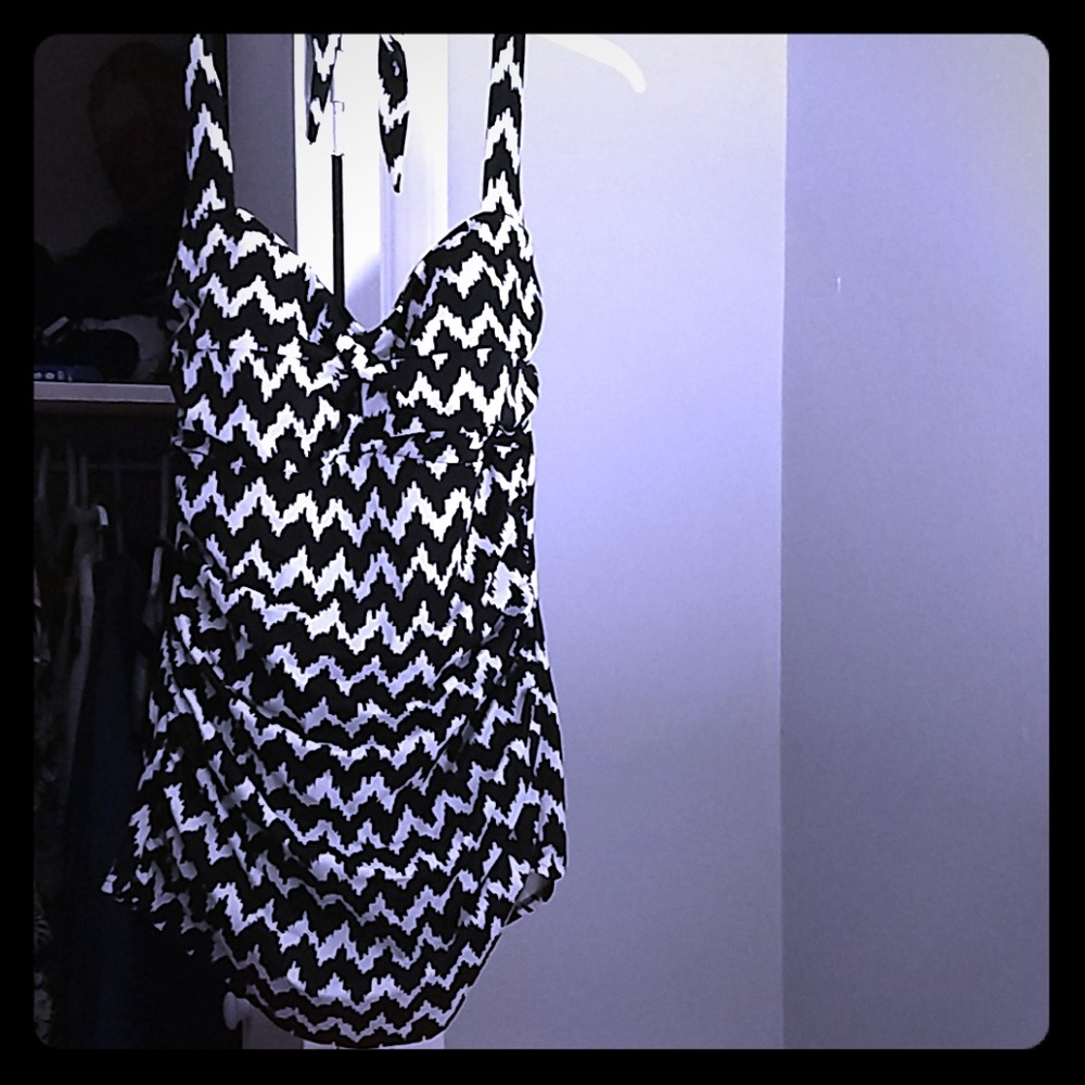 One piece bathing suit